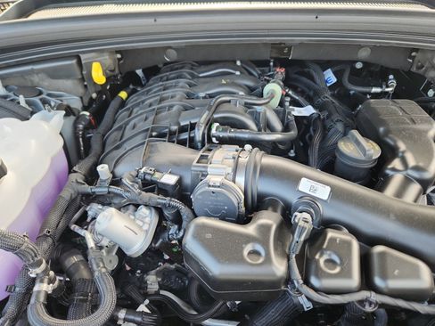 New 2025 Jeep Grand Cherokee L Altitude image 23