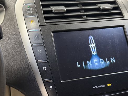 Used 2014 Lincoln MKZ w/ Equipment Group 102A Reserve image 15