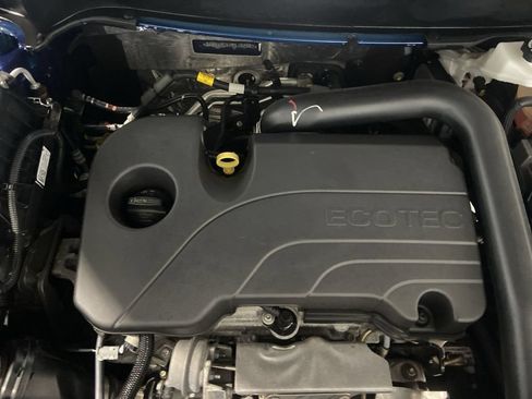 Used 2023 Chevrolet Equinox RS AWD/4WD image 28