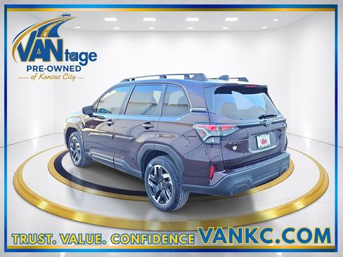 Used 2026 Subaru Forester Limited AWD/4WD image 9