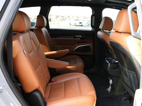 Used 2024 Kia Telluride EX X-Line image 27