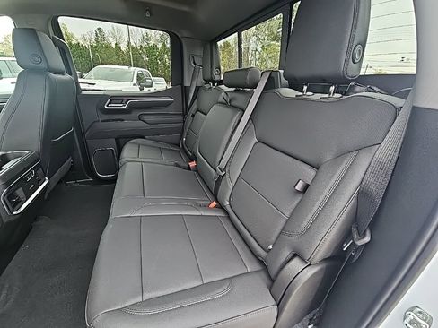New 2026 GMC Sierra 1500 SLT w/ SLT Premium Plus Package AWD/4WD image 14