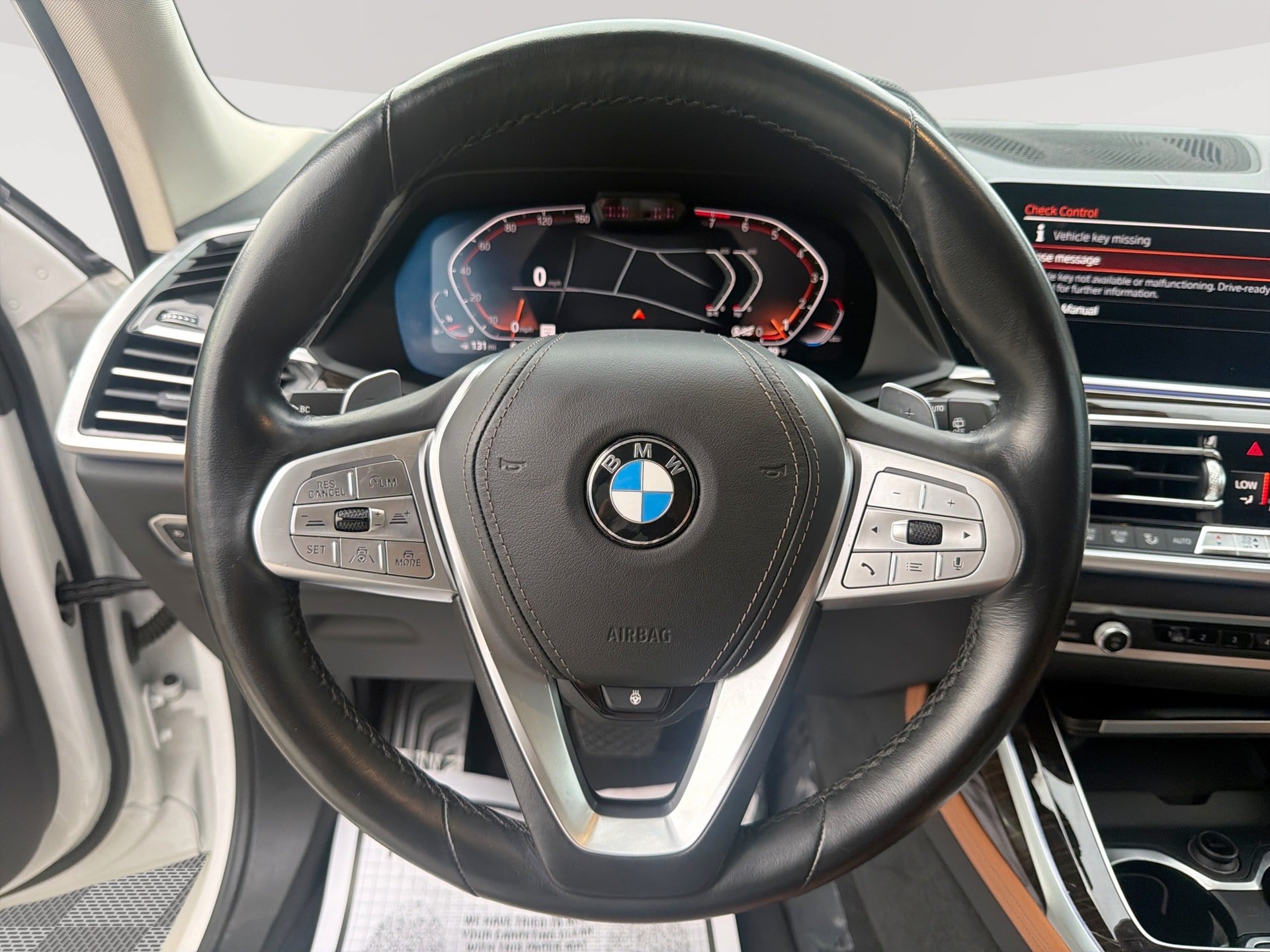 Used 2019 BMW X7 xDrive40i w/ Premium Package AWD/4WD image 11