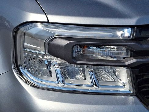 Certified 2023 Ford Maverick XLT w/ XLT Luxury Package FWD image 9