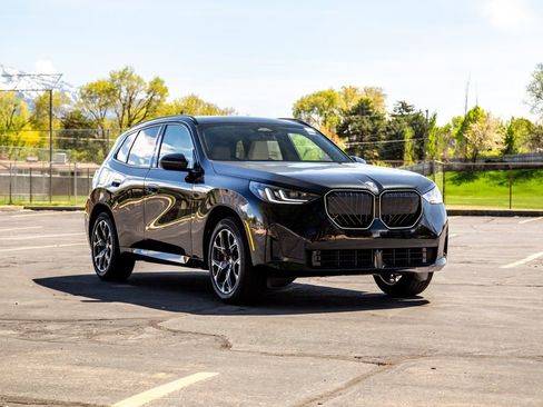 New 2026 BMW X3 xDrive30 w/ M Sport Package AWD/4WD image 7