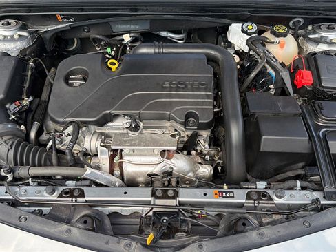 Used 2023 Chevrolet Malibu LT FWD image 22