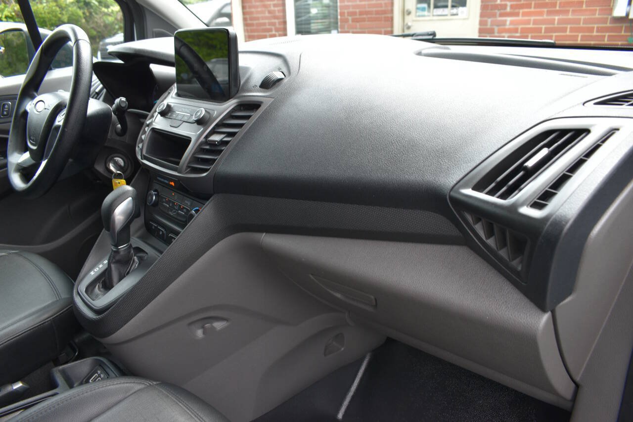 Used 2020 Ford Transit Connect XL FWD image 22