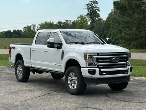 Used 2021 Ford F250 Platinum AWD/4WD image 1
