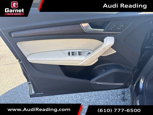 Used 2023 Audi Q5 2.0T Prestige w/ Prestige Package AWD/4WD image 11