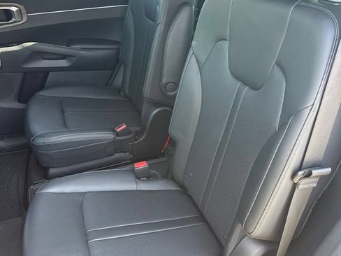 Certified 2023 Kia Sorento X-Line EX AWD/4WD image 17