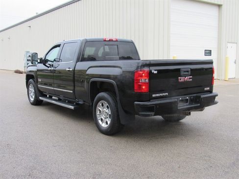 Used 2015 GMC Sierra 1500 SLT w/ All-Terrain Package image 5