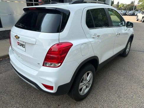 Used 2019 Chevrolet Trax LT w/ LT Convenience Package AWD/4WD image 7