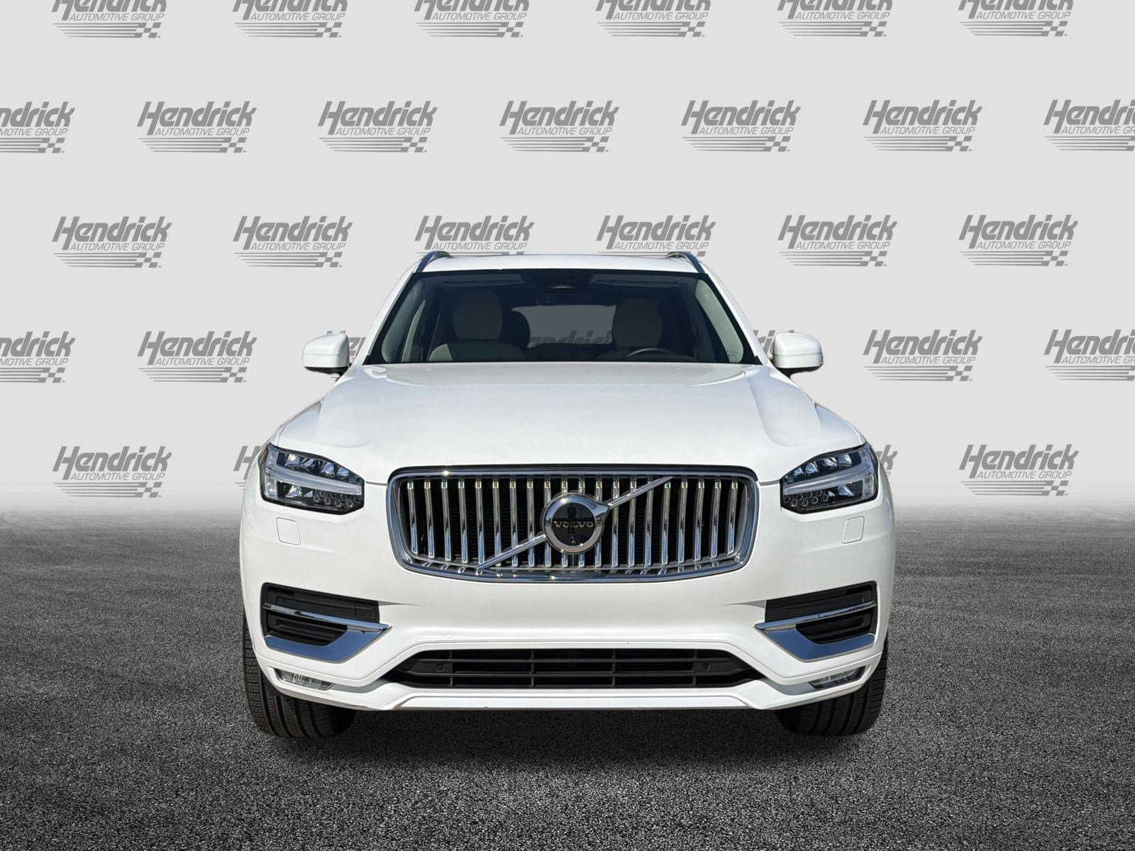 Used 2025 Volvo XC90 B6 Plus w/ Protection Package Premier AWD/4WD image 3