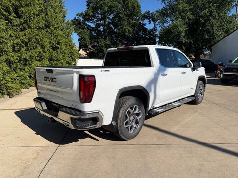 New 2026 GMC Sierra 1500 SLT w/ SLT Premium Plus Package AWD/4WD image 31