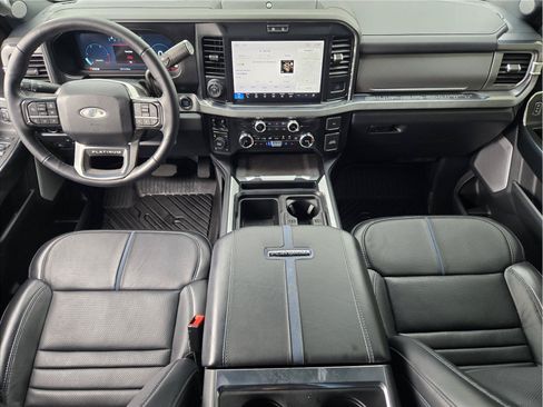 Used 2025 Ford F250 Platinum AWD/4WD image 26