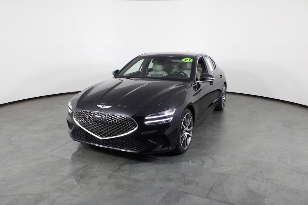 Used 2023 Genesis G70 2.0T RWD image 2