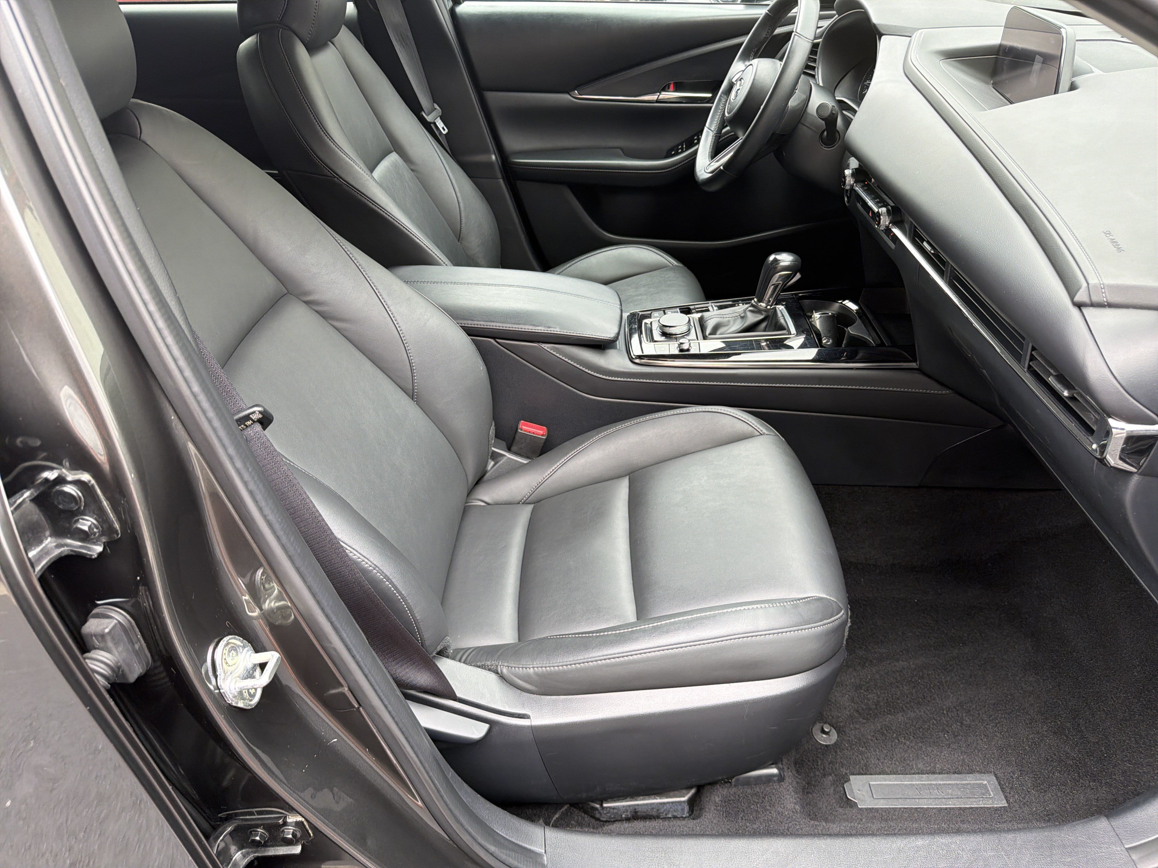 Used 2025 MAZDA CX-30 AWD 2.5 S w/ Preferred Package image 13