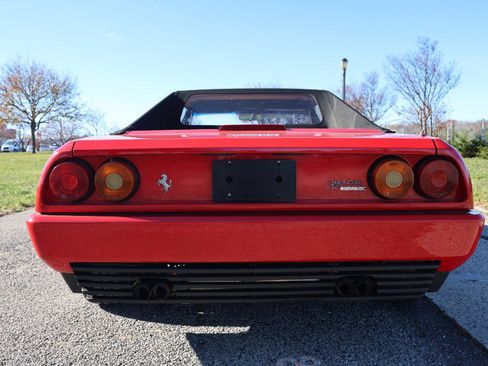 Used 1986 Ferrari Mondial 3.2 Cabriolet image 6