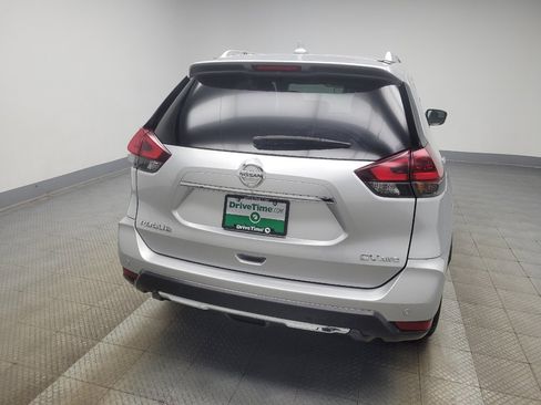Used 2020 Nissan Rogue SV AWD/4WD image 7