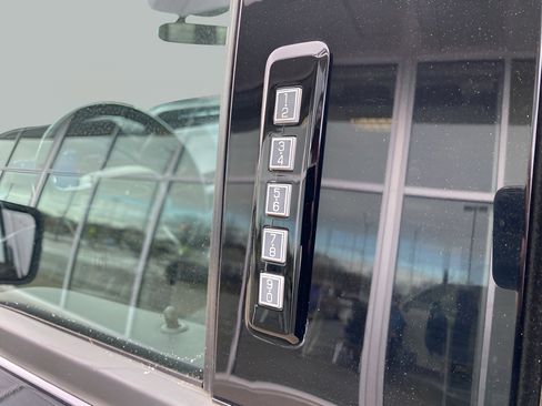 Certified 2022 Ford F150 XLT w/ Equipment Group 302A High image 8