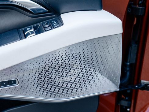 New 2026 Lotus Emira image 18