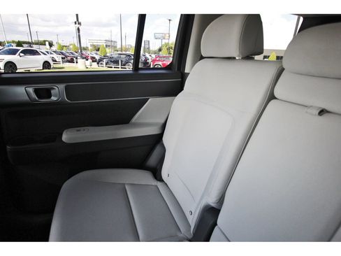Certified 2026 Hyundai Santa Fe SE FWD image 13