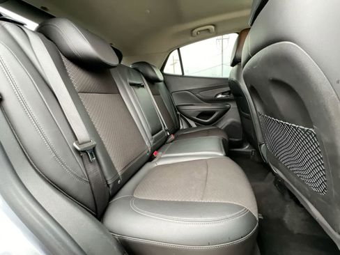 Used 2020 Buick Encore Preferred w/ Safety Package image 20
