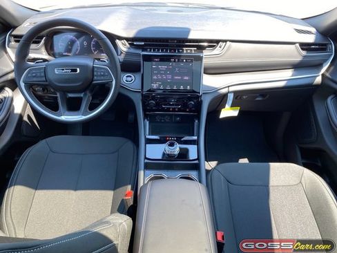 New 2026 Jeep Grand Cherokee Laredo X AWD/4WD image 9