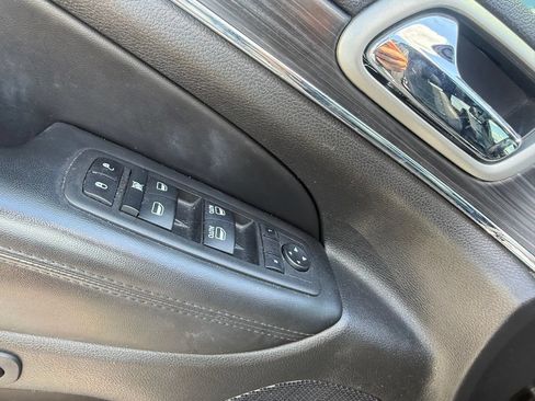 Used 2022 Jeep Grand Cherokee Limited RWD image 8