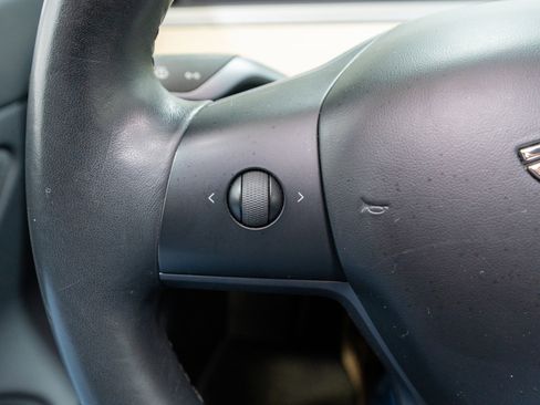 Used 2018 Tesla Model 3 Long Range image 24