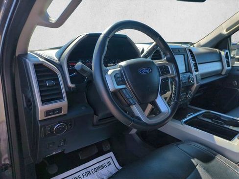 Used 2021 Ford F250 Lariat image 10