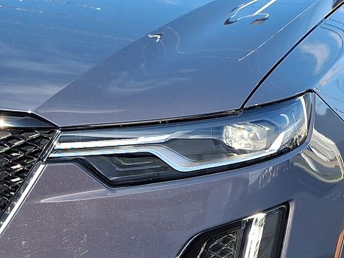 Certified 2025 Cadillac XT6 Sport w/ Technology Package image 9