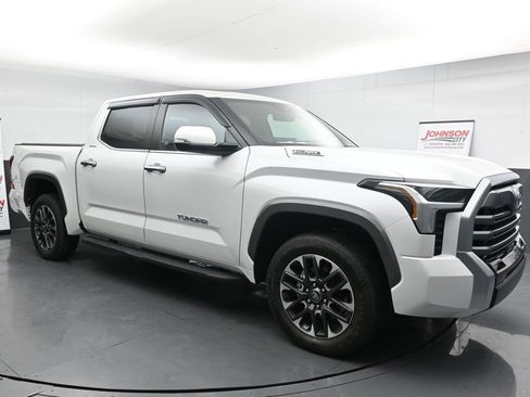Used 2025 Toyota Tundra Limited w/ Power Package image 2