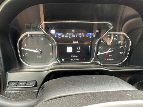 Used 2021 GMC Sierra 2500 Denali w/ Denali Black Diamond Edition image 18