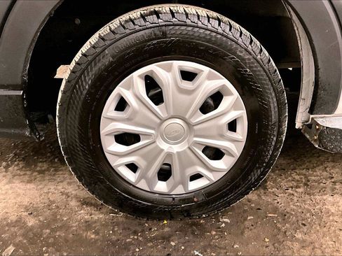 Used 2024 Ford Transit 250 Low Roof w/ Exterior Upgrade Package image 8