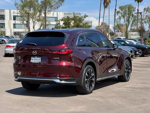 Used 2024 MAZDA CX-90 Plug-In Hybrid w/ Premium Plus AWD/4WD image 33