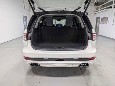 Certified 2025 Lincoln Aviator AWD w/ Jet Appearance Package image 44