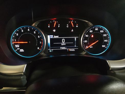 Used 2018 Chevrolet Traverse LT FWD image 23