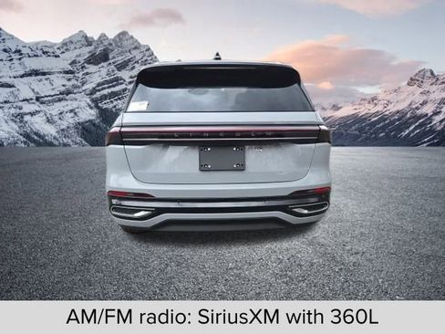 New 2026 Lincoln Nautilus Reserve image 6