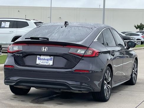 Used 2024 Honda Civic EX-L image 4