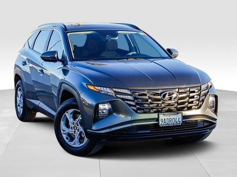 Used 2022 Hyundai Tucson SEL w/ Cargo Package image 2