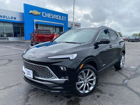 Used 2024 Buick Encore GX Avenir w/ Avenir Technology Package image 38