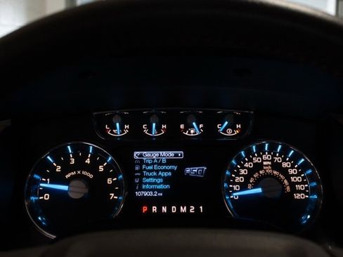 Used 2014 Ford F150 Lariat w/ Lariat Chrome Package image 14