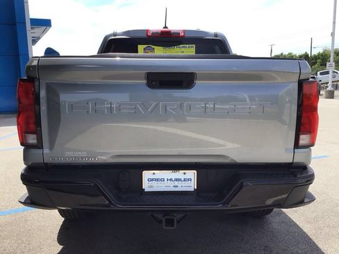 Used 2023 Chevrolet Colorado Z71 w/ Z71 Convenience Package 2 AWD/4WD image 8