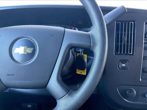 Used 2020 Chevrolet Express 3500 LT w/ LT Preferred Equipment Group image 26