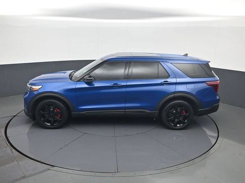 Used 2022 Ford Explorer ST w/ Equipment Group 401A AWD/4WD image 21