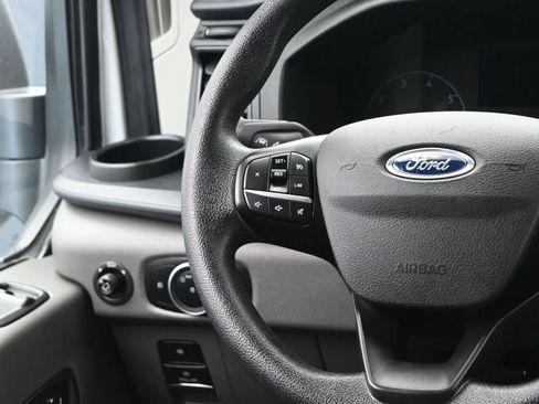 Used 2023 Ford Transit 350 XLT RWD image 21