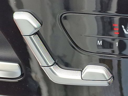 New 2026 Mercedes-Benz C 300 4MATIC Sedan image 19