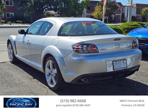 Used 2004 MAZDA RX-8 w/ MT Sport Pkg RWD image 5