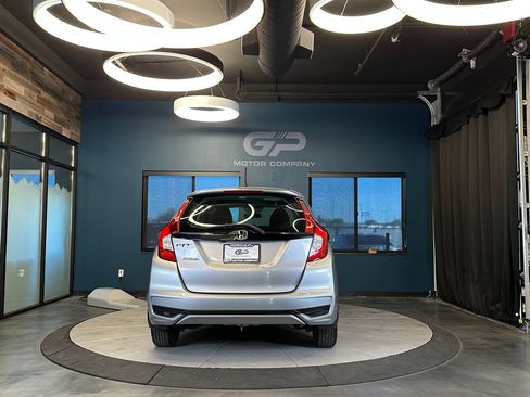 Used 2019 Honda Fit LX image 4